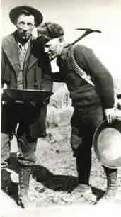 Asa Whitney and friend mining for gold on Snake River 1934